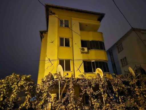 Balıkesir gece boyu sallandı
