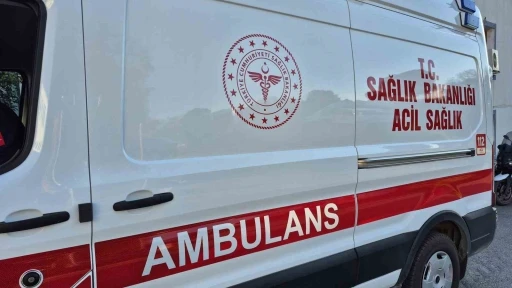 Balkondan d&uuml;şen &ccedil;ocuk hayatını kaybetti
