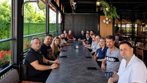 Bandırma&rsquo;da klinisyen veteriner hekimler mesleki istişare toplantısında buluştu
