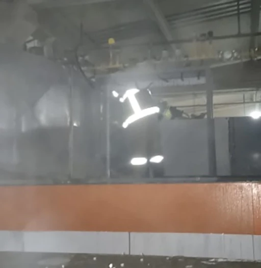 Bandırma OSB’de traktör fabrikasında yangın paniği
