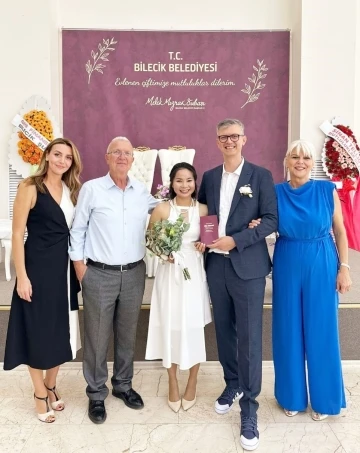 Bangkok’da başlayan aşk hikayesi Bilecik’te evlilikle sonuçlandı
