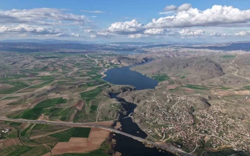 Baraj doldu, tarım arazileri suya doydu: &Ccedil;ift&ccedil;i verimli sezon bekliyor
