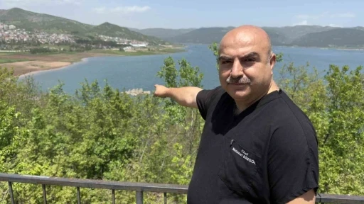 Baraj suları çekildi, ortaya çıkan alan tarıma açıldı

