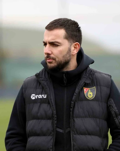 Barış Kanbak: "Gen&ccedil;lerin motivasyonunu artırıp iyi performans elde ettik"
