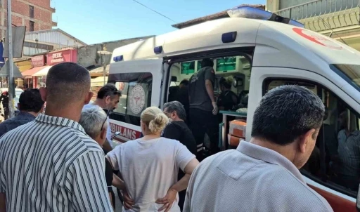 Bartın&rsquo;da bir kişi cadde ortasında yaralı halde bulundu
