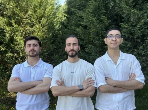 BAR&Uuml;&rsquo;l&uuml; &ouml;ğrenciler "Yarının Teknoloji Liderleri Yarışması"nda finalist oldu
