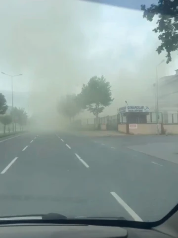 Başakşehir’de sanayi sitesinde korkutan yangın
