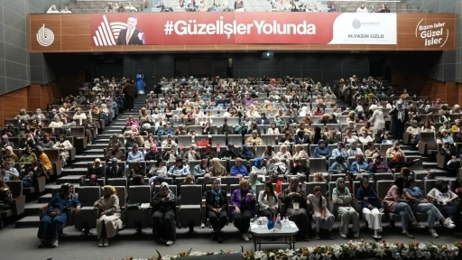 Başiskele&rsquo;de kadınlara &ouml;zel konser
