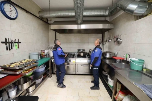 Başiskele’de kafe ve restoranlarda kapsamlı hijyen denetimi
