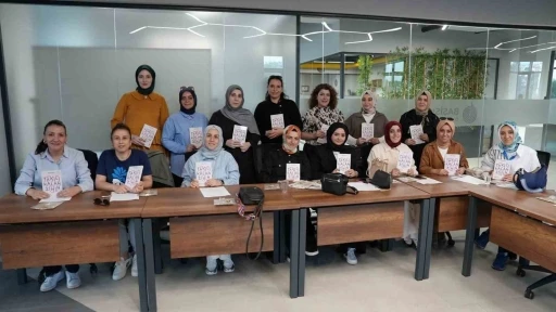 Başiskele&rsquo;de kitapların iyileştirici g&uuml;c&uuml; konuşuldu
