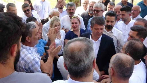 Başkan Abdurrahman Tutdere görevine döndü: &quot;Adıyaman Belediyesi halkın belediyesidir&quot;
