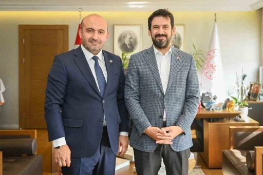 Başkan Albayrak: &quot;Türkiye Kültür Yolu Festivali, 2026 yılında Eskişehir’e çok yakışacak&quot;
