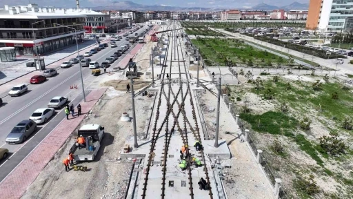 Başkan Altay: "Stadyum-Şehir Hastanesi Tramvay Hattı&rsquo;nda yoğun mesai s&uuml;r&uuml;yor"
