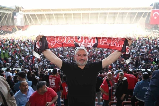 Başkan Aşgın&rsquo;dan &Ccedil;orum FK taraftarlarına destek &ccedil;ağrısı
