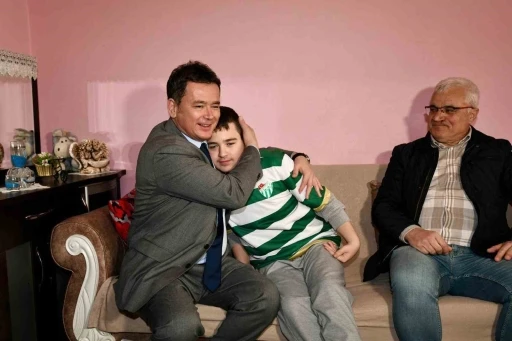 Başkan Aydın, &ouml;zel bireyin mutluluğuna ortak oldu
