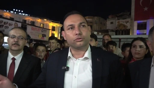 Başkan Bilecen: "Milletvekillerini resmi bayramlarda g&ouml;rmek istiyoruz"
