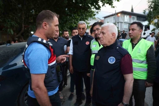 Başkan Bozbey’den yangın bölgesine ziyaret
