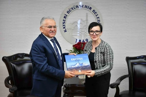 Başkan B&uuml;y&uuml;kkılı&ccedil;, Avusturya&rsquo;nın Ankara B&uuml;y&uuml;kel&ccedil;isi Juen&rsquo;i ağırladı
