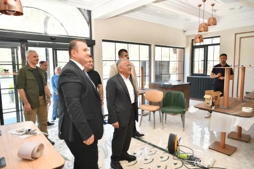 Başkan B&uuml;y&uuml;kkılı&ccedil;, M&Uuml;LHEM Kayseri Mutfağı&rsquo;nda incelemelerde bulundu
