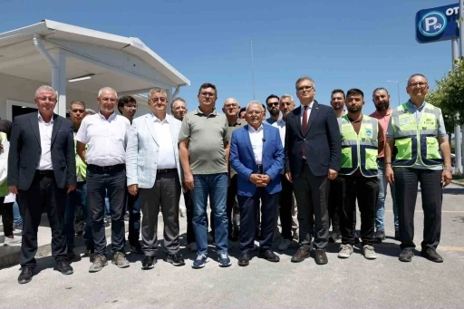 Başkan B&uuml;y&uuml;kkılı&ccedil; şantiyede: G&uuml;ndem Kartal Katlı Kavşağı
