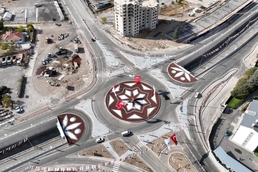 Başkan Büyükkılıç’tan ulaşımda dev proje: 29 Ekim Katlı Kavşağı hizmete açıldı
