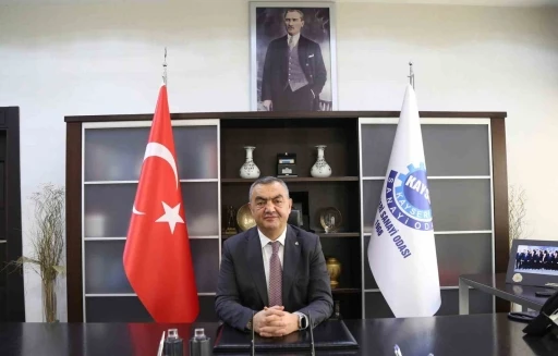 Başkan Büyüksimitci: &quot;23 Nisan, Türk tarihinin en önemli dönüm noktalarından birini oluşturmaktadır&quot;
