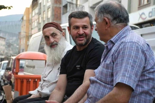 Başkan Çetinkaya esnaf ve vatandaşlarla bir araya geldi
