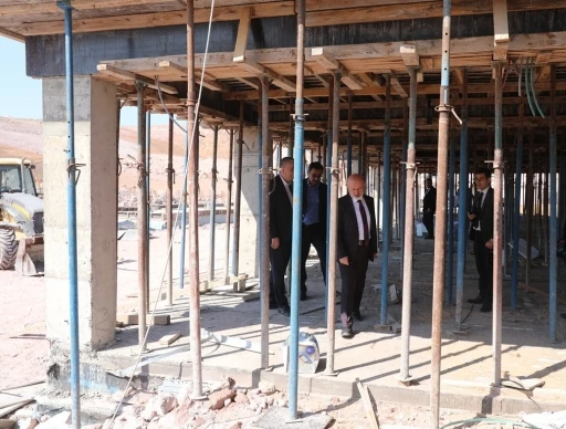 Başkan Çolakbayrakdar: &quot;Hayvan Bakımevi ve Rehabilitasyon Merkezi de Türkiye’ye örnek olacak&quot;
