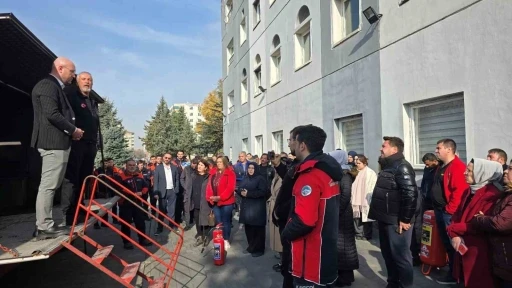 Başkan Çolakbayrakdar: &quot;Kocasinan, farkındalığıyla da örnek oluyor&quot;
