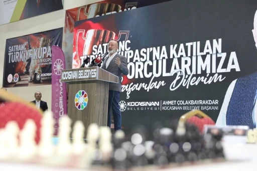 Başkan Çolakbayrakdar: &quot;Satrançta kazanan, Türkiye’nin geleceği olan evlatlarımızdır&quot;
