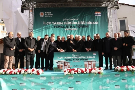 Başkan Doğan: "Vezirk&ouml;pr&uuml;&rsquo;ye verilmiş s&ouml;z&uuml;m&uuml;z&uuml; tutmanın mutluluğunu yaşıyoruz"
