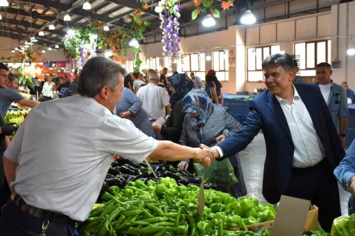 Başkan Durgut, pazarcı esnafı ile bir araya geldi
