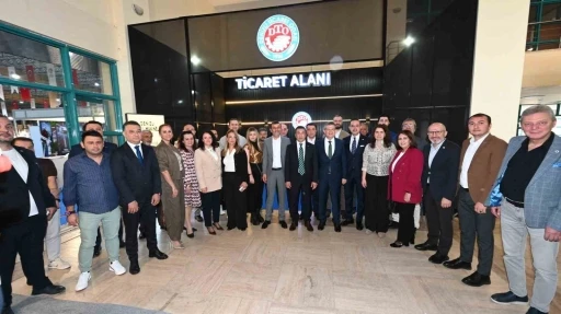 Başkan Erdoğan, Ege TMF’de sektördeki üyelerini yalnız bırakmadı
