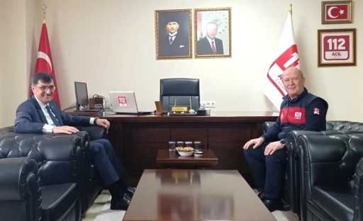 Başkan Ey&uuml;p Kahveci&rsquo;den 112 Acil &Ccedil;ağrı Merkezi personeline tebrik

