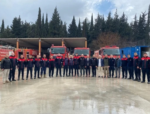 Başkan G&uuml;l&rsquo;den ateş savaş&ccedil;ılarına ziyaret
