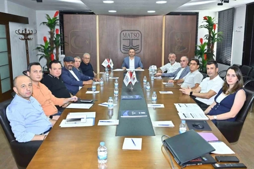 Başkan Güngör: &quot;Manavgat ekonomisini çeşitlendirmek için çaba gösteriyoruz&quot;
