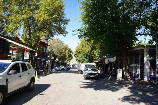 Başkan Hallaç: &quot;Kapalı Çarşı Projesi tüm Kahtalıların ortak hayaliydi&quot;
