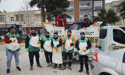 Başkan Halla&ccedil;: "Kar yağışına karşı t&uuml;m tedbirleri aldık"
