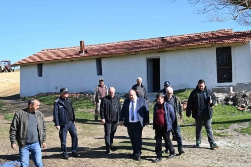 Başkan Hamamcı Dutluca Mahallesi&rsquo;nde incelemelerde bulundu

