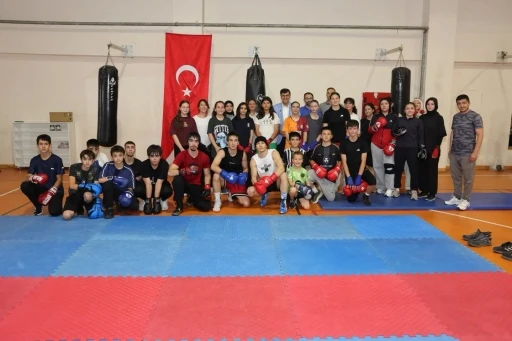 Başkan Kahveci: "Gen&ccedil;lerimizin sportif gelişiminin yanındayız"
