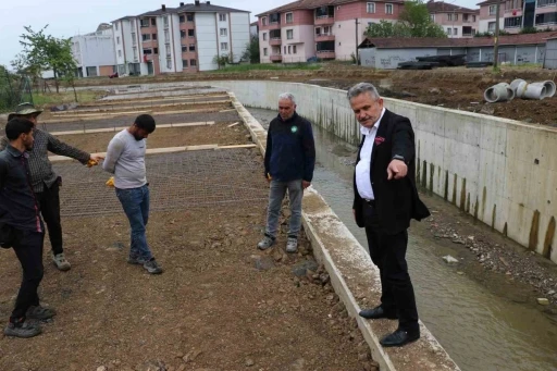 Başkan Koloğlu dere ıslah &ccedil;alışmaları yerinde incelendi
