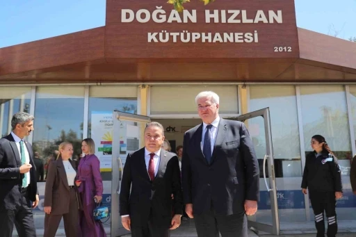 Başkan Muhittin Böcek ile Ukraynalı Bakan’dan anlamlı açılış
