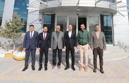 Başkan &Ouml;zdemir&rsquo;den Niğde Gazeteciler Cemiyeti&rsquo;ne ziyaret
