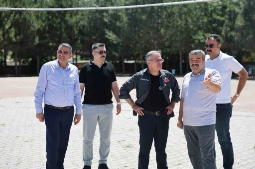 Başkan Özdoğan’dan eğitime kesintisiz destek

