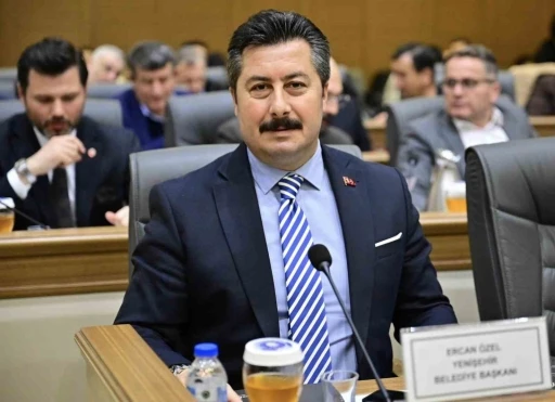 Başkan &Ouml;zel: "M&uuml;jdeli haberleri a&ccedil;ıklayacağım"
