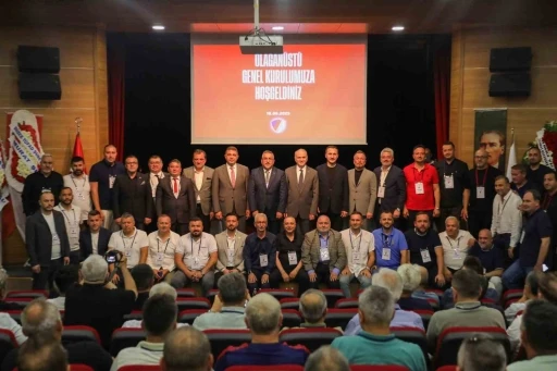 Başkan Özlü &quot;Belediye olarak Düzcespor’un yanındayız&quot;
