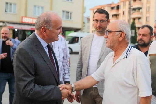 Başkan Özlü: &quot;Siyaset hizmet için yapılır&quot;
