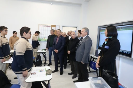 Başkan Palancıoğlu KAYSO heyetine g&ouml;zde projelerini gezdirdi
