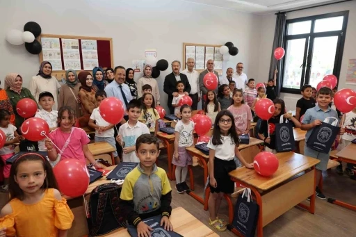 Başkan Palancıoğlu; &ouml;ğrencilerin karne heyecanına ortak oldu

