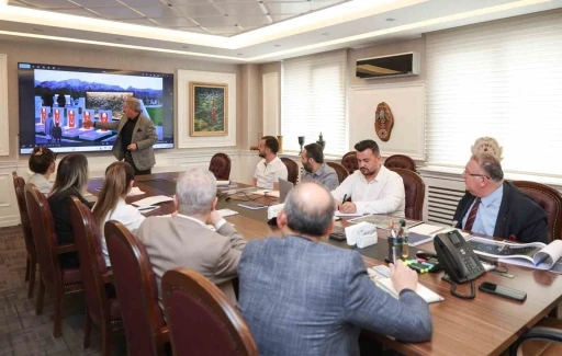 Başkan Palancıoğlu: "2026 yılına da park ve bah&ccedil;eler damga vuracak"
